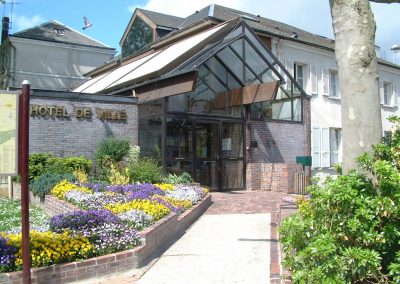 Hotel de Ville de Beaumont sur Oise
