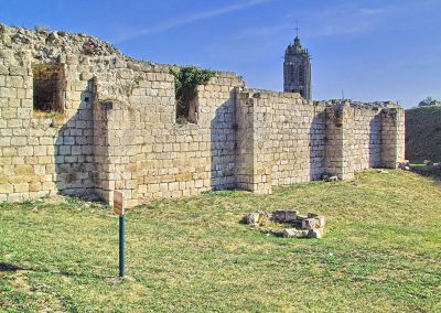 Rempart du château de Beaumont sur Oise